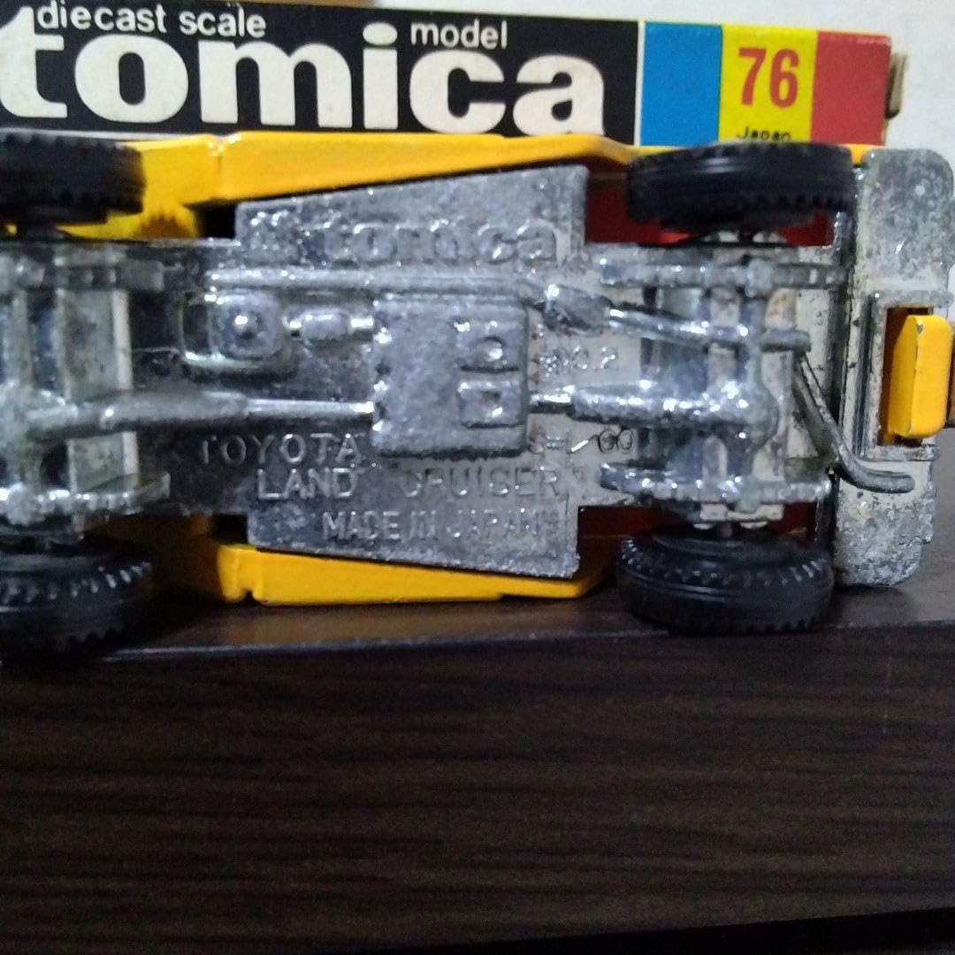 トミカ 黒箱 トヨタランドクルーザー パトカー TOMMY - 新品同様 TOMY